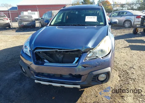 2013 Subaru Outback 2.5I Limited z USA, uszkodzony, nr VIN 4S4BRCPC9D3295468